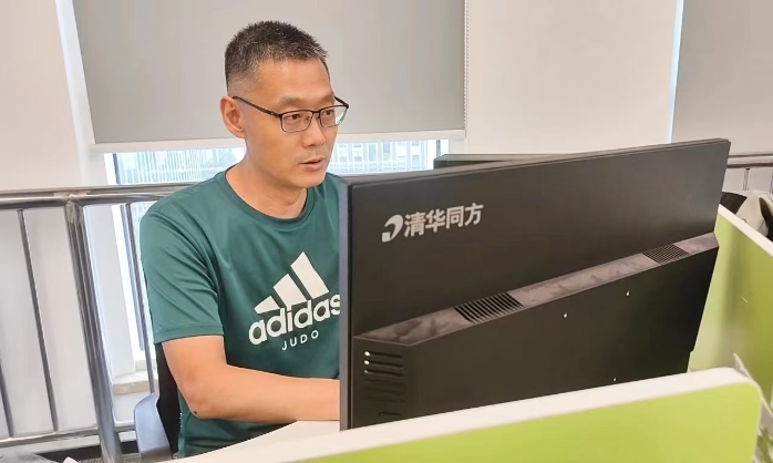 雷锋10